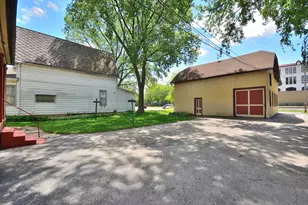 537 Dunbar Ave, Waukesha, WI 53186 - Photo 32