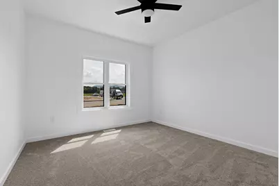 943  Bridger Dr, Holmen, WI 54636 - Photo 14