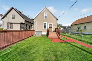 2865 N 17th St, Milwaukee, WI 53206 - Photo 2