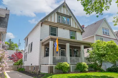 3228 N Shepard Ave, Milwaukee, WI 53211 - Photo 2