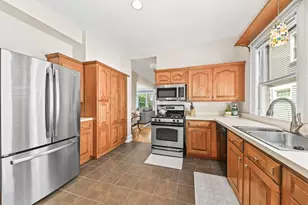 3228 N Shepard Ave, Milwaukee, WI 53211 - Photo 16