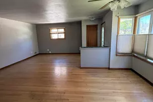 1024 Illinois St, Racine, WI 53405 - Photo 6