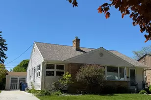 1024 Illinois St, Racine, WI 53405 - Photo 1