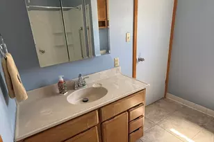 1024 Illinois St, Racine, WI 53405 - Photo 10