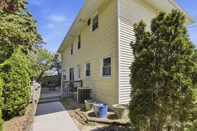 2675 N 113th St, Wauwatosa, WI 53226 - Photo 28