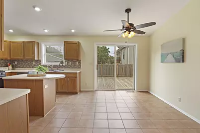 5117  58th St, Kenosha, WI 53144 - Photo 4