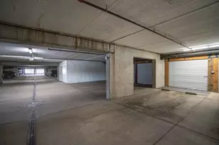 601 E Erie St, Milwaukee, WI 53202 - Photo 34
