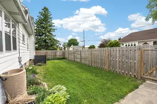 1935 E Howard Ave, Saint Francis, WI 53235 - Photo 36