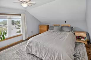 1935 E Howard Ave, Saint Francis, WI 53235 - Photo 22