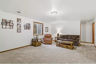 901  Whispering Pines Cir, Lake Mills, WI 53551 - Photo 36