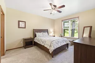 901 Whispering Pines Circle, Lake Mills, WI 53551 - Photo 20