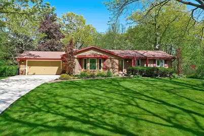 28511  Ray Dr, Racine, WI 53185 - Photo 1