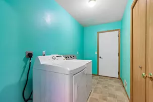 W5640 Babcock Rd, Sugar Creek, WI 53121 - Photo 38