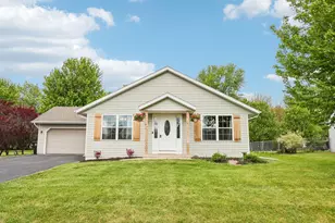 W5640 Babcock Rd, Sugar Creek, WI 53121 - Photo 6