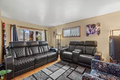 3618 N 86th St #3620, Milwaukee, WI 53222 - Photo 14