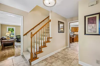W68N347  Palmetto Ave, Cedarburg, WI 53012 - Photo 2