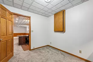 W68N347 Palmetto Ave, Cedarburg, WI 53012 - Photo 26
