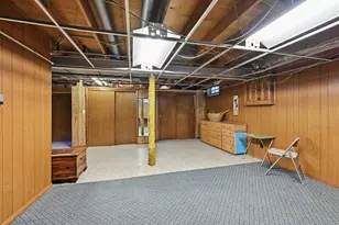 2508 W Halsey Ave, Milwaukee, WI 53221 - Photo 22