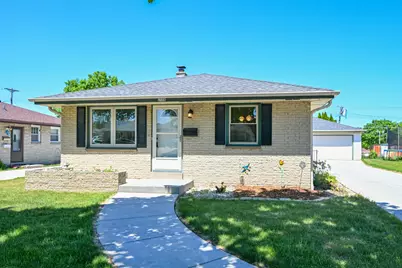 2508 W Halsey Ave, Milwaukee, WI 53221 - Photo 1