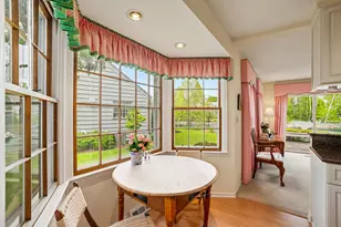 10240 N Westport Cir, Mequon, WI 53092 - Photo 10