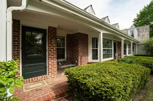 10240 N Westport Cir, Mequon, WI 53092 - Photo 2