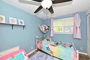 924 Montclair Dr, Racine, WI 53402 - Photo 14