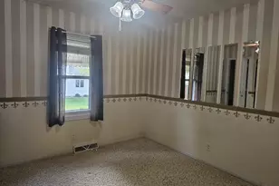 106 West Ct, Saint Nazianz, WI 54232 - Photo 8
