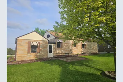 106  West Ct, Saint Nazianz, WI 54232 - Photo 14