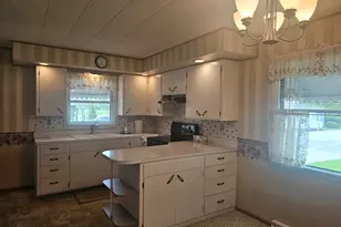 106 West Ct, Saint Nazianz, WI 54232 - Photo 2