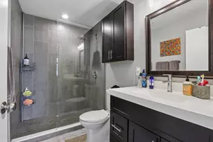 1159 E Kane Pl, Milwaukee, WI 53202 - Photo 18