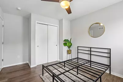 1159 E Kane Pl #1159A, Milwaukee, WI 53202 - Photo 12
