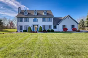W284N4919 Roosevelts Quay, Merton, WI 53072 - Photo 2
