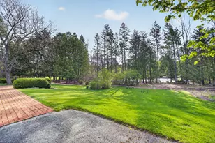 125 W Glenview Ct, Mequon, WI 53092 - Photo 36