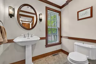 125 W Glenview Ct, Mequon, WI 53092 - Photo 18