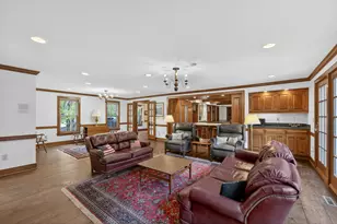 125 W Glenview Ct, Mequon, WI 53092 - Photo 16