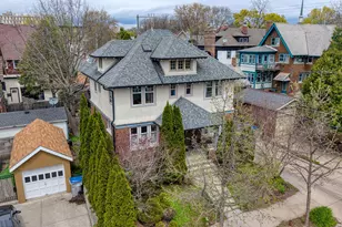 2312 E Linnwood Ave, Milwaukee, WI 53211 - Photo 34