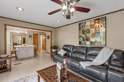 5922  Sycamore St, Greendale, WI 53129 - Photo 14