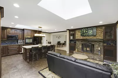 11016 N Lakeside Rd, Mequon, WI 53092 - Photo 6