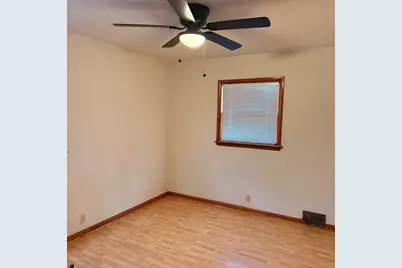 4741 N 50th St, Milwaukee, WI 53218 - Photo 14