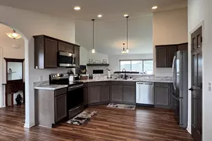 411 Rosewood Ct, Lake Mills, WI 53551 - Photo 6