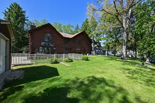 29221 Elm Island Dr, Racine, WI 53185 - Photo 40