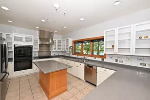 29221 Elm Island Dr, Racine, WI 53185 - Photo 10
