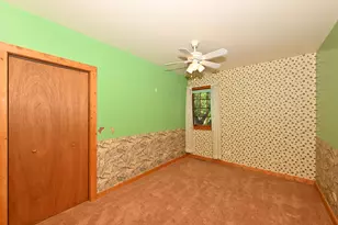 29221 Elm Island Dr, Racine, WI 53185 - Photo 24