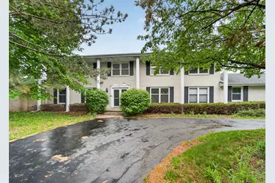 8675 N Range Line Rd, River Hills, WI 53217 - Photo 4