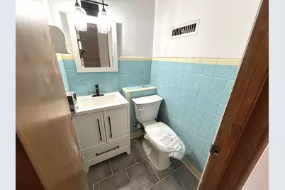 N48W15032 W Lisbon Rd, Menomonee Falls, WI 53051 - Photo 6