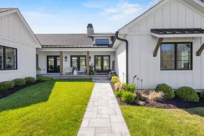 W4464  Lakeview Glen Dr, Lake Geneva, WI 53147 - Photo 2