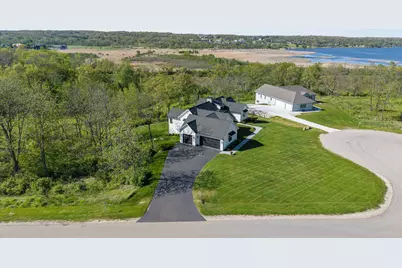 W4464  Lakeview Glen Dr, Lake Geneva, WI 53147 - Photo 86