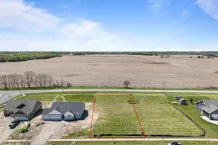 210 Linden Ln, Delavan, WI 53115 - Photo 2