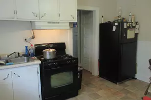 611 E Chambers St, Milwaukee, WI 53212 - Photo 12