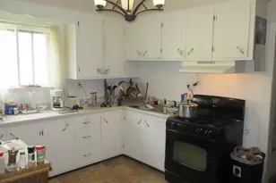 611 E Chambers St, Milwaukee, WI 53212 - Photo 10